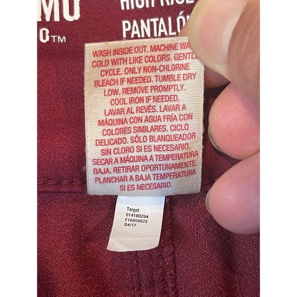 Mossimo Women's High Waist Shorts Button Fly High Rise F16958625 Red Size 4/27 - Picture 10 of 10